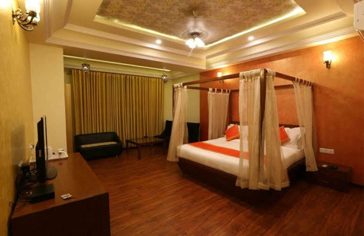 Hotel Golden Sands ชัยปุระ ภายนอก รูปภาพ