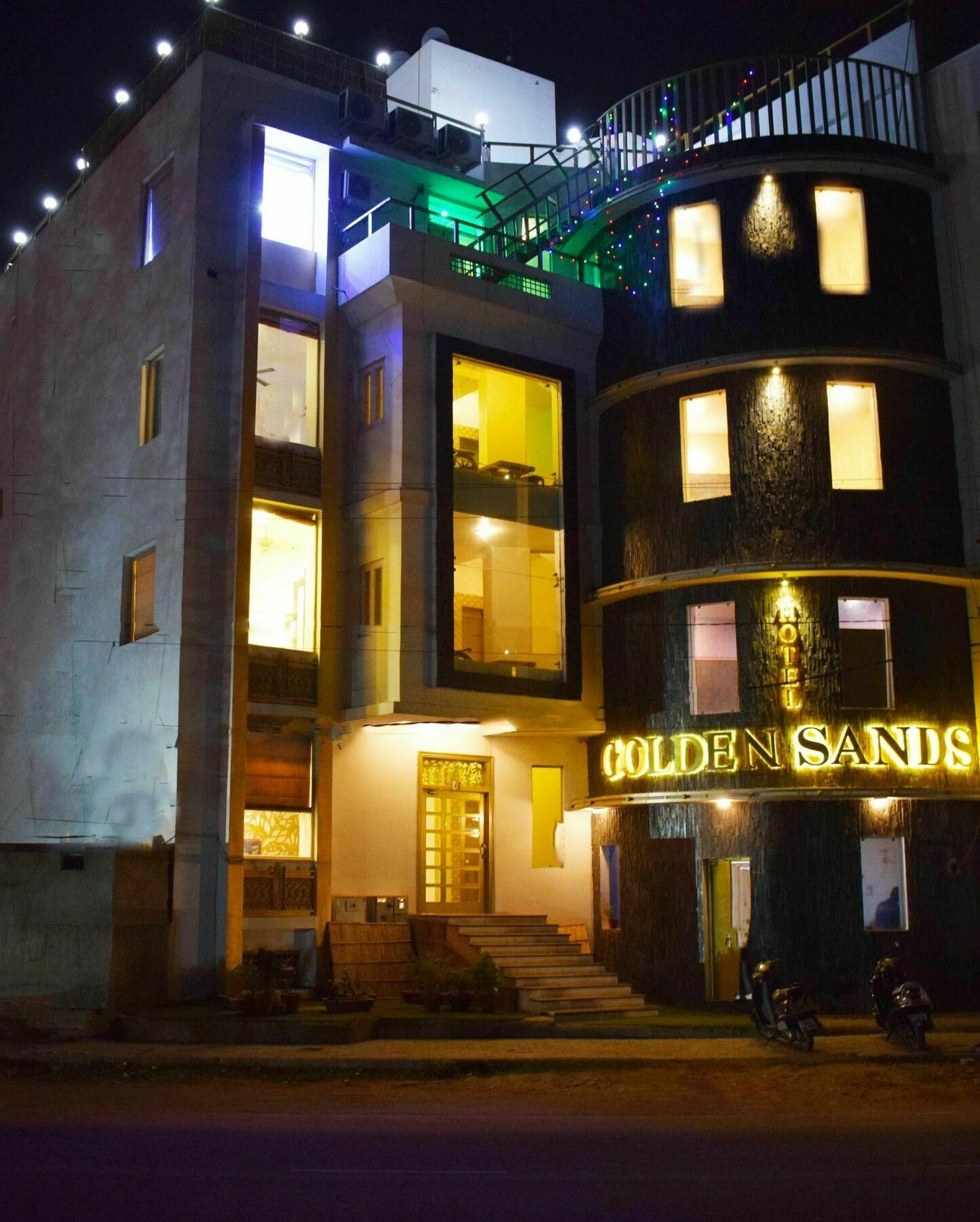 Hotel Golden Sands ชัยปุระ ภายนอก รูปภาพ