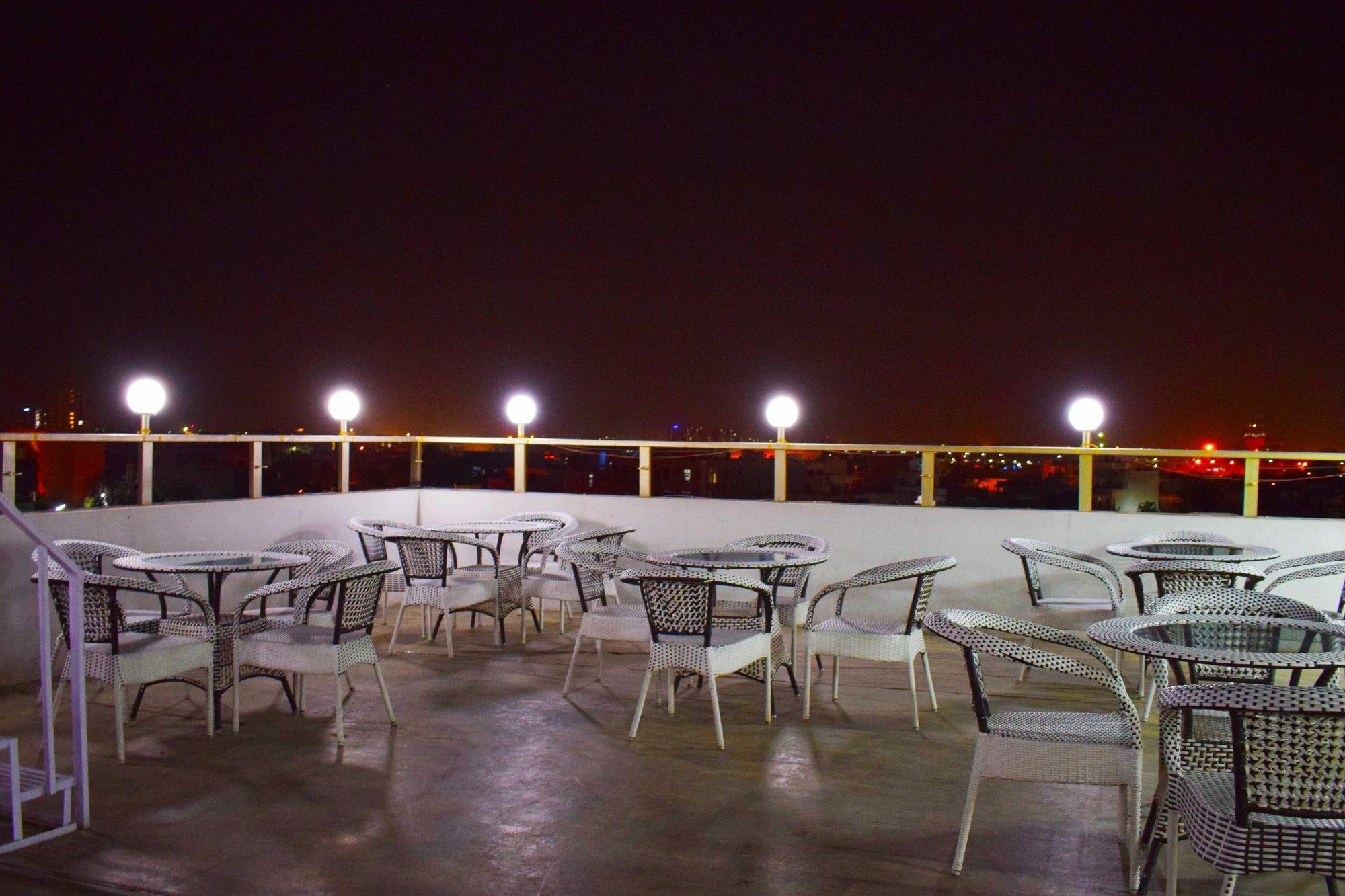 Hotel Golden Sands ชัยปุระ ภายนอก รูปภาพ